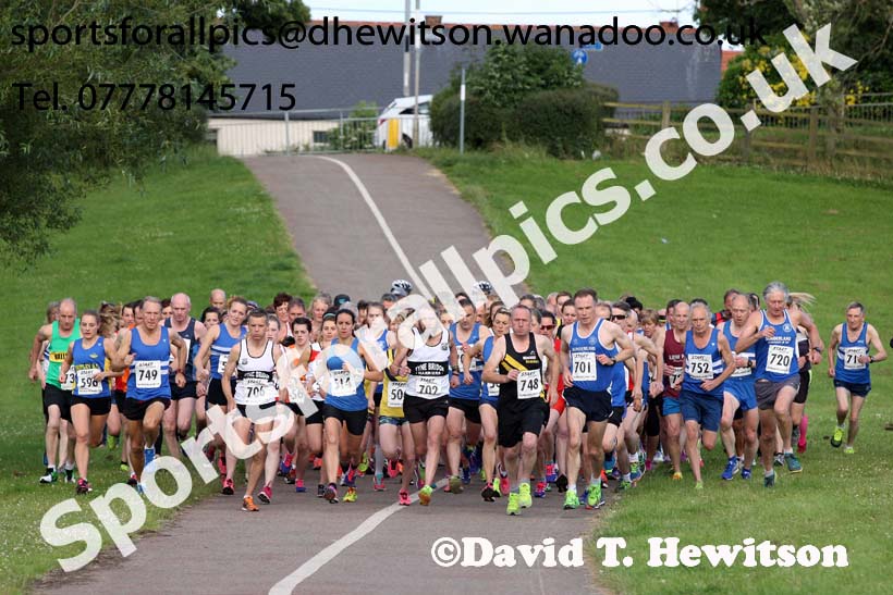 Veterans and womens Sunderland 5k Road Race. Photo: David T. Hewitson/Sports for All Pics